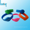 Custom Color Filled Silicone Silicone Wristband